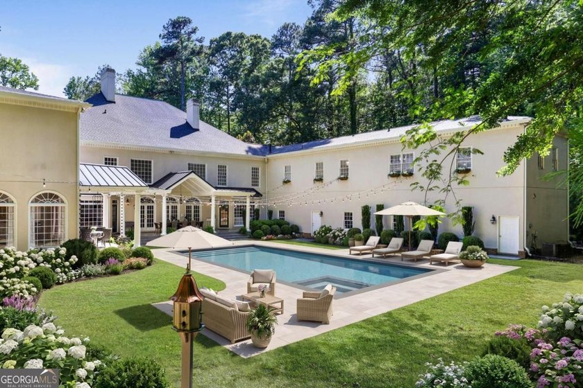 Privately set on nearly five acres just minutes from historic - photo 9