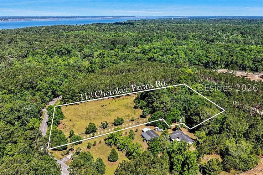 4.02 Acres with Residence and Surrounded by The Beautiful - photo 15
