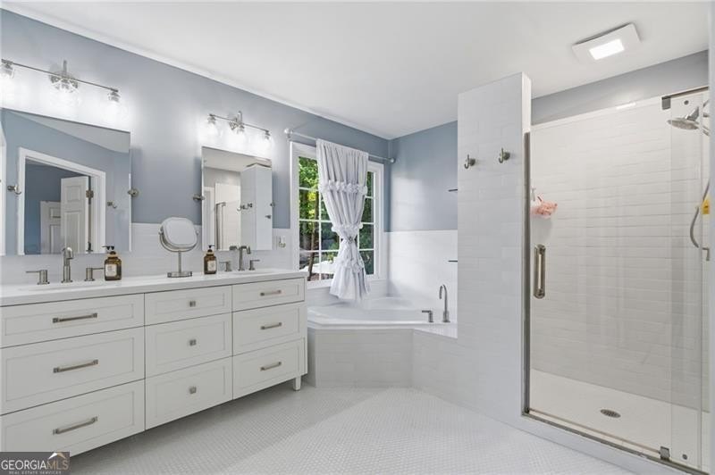 Don't miss this incredible opportunity to own a beautifully - photo 19