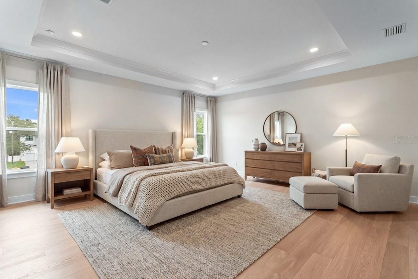 Virtually Staged. Designed for elevated living and effortless - photo 22