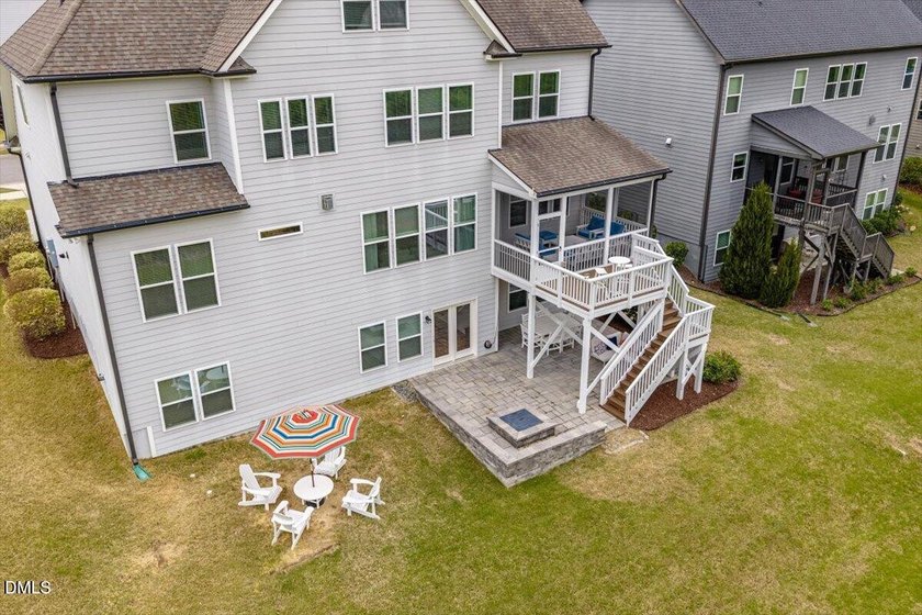 Welcome to 7504 Banksiana Way--an exceptional luxury residence - photo 5