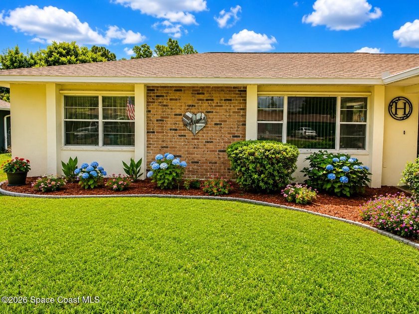 Well-maintained 3-bedroom, 2-bath home situated on a spacious 0 - photo 4