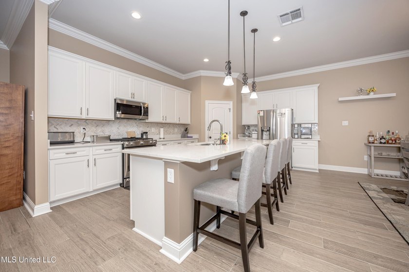 WELCOME TO YOUR DREAM HOME IN OCEAN SPRINGS, MISSISSIPPI! This - photo 18