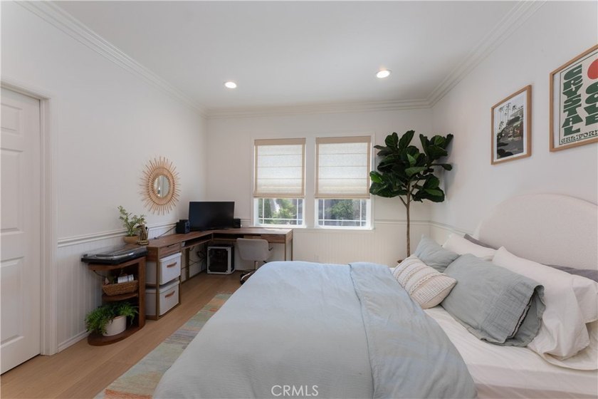 Welcome to 32 Reston Way, an exceptional 4-bedroom, 3-bathroom - photo 43