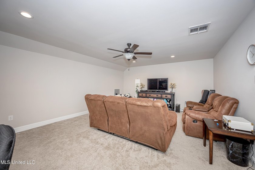 WELCOME TO YOUR DREAM HOME IN OCEAN SPRINGS, MISSISSIPPI! This - photo 56