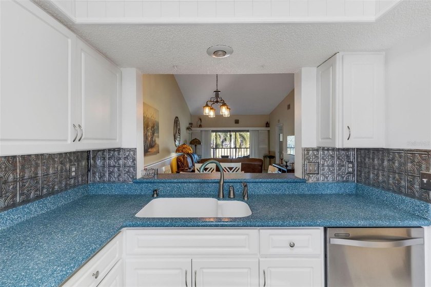 MOTIVATED SELLER! Enjoy the added benefit of HOA fees paid in - photo 7