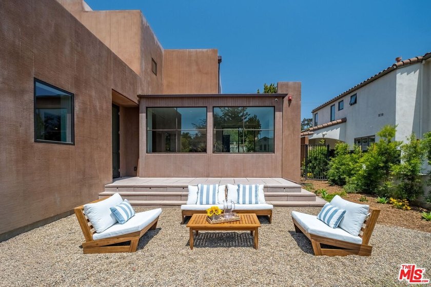Welcome to 421 19th Street - a brand new custom-built residence - photo 40