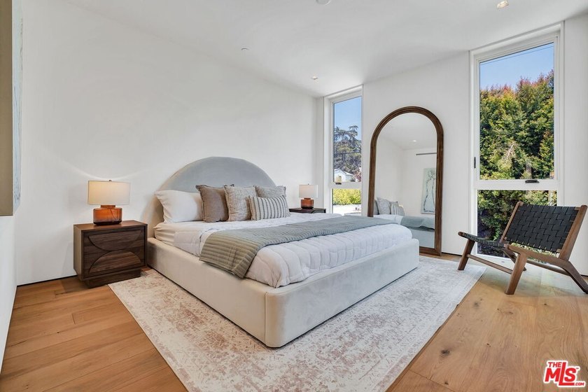 Welcome to 421 19th Street - a brand new custom-built residence - photo 58
