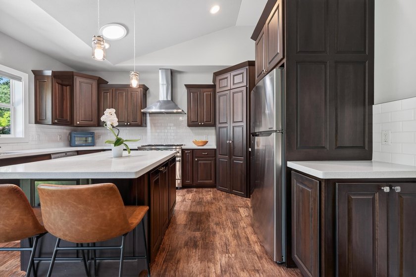 This thoughtfully designed ranch offers exceptional comfort and - photo 23