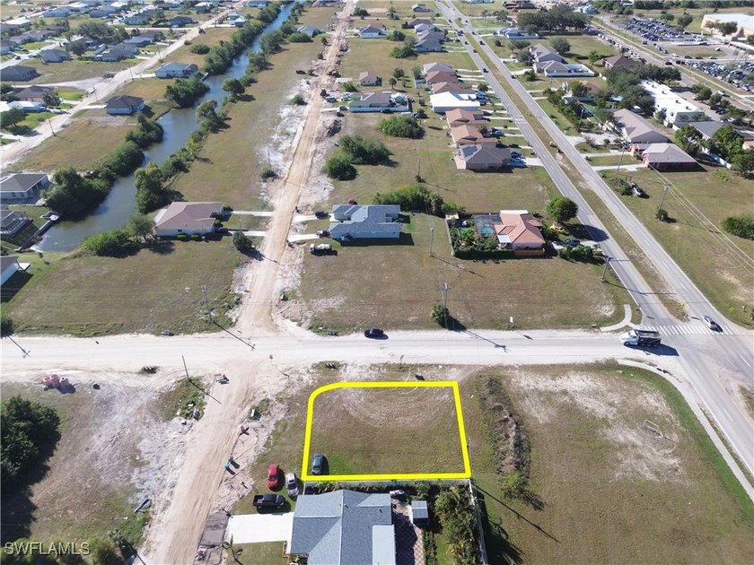 Prime Residential Corner Lot in Cape Coral, FL! Amazing - photo 14
