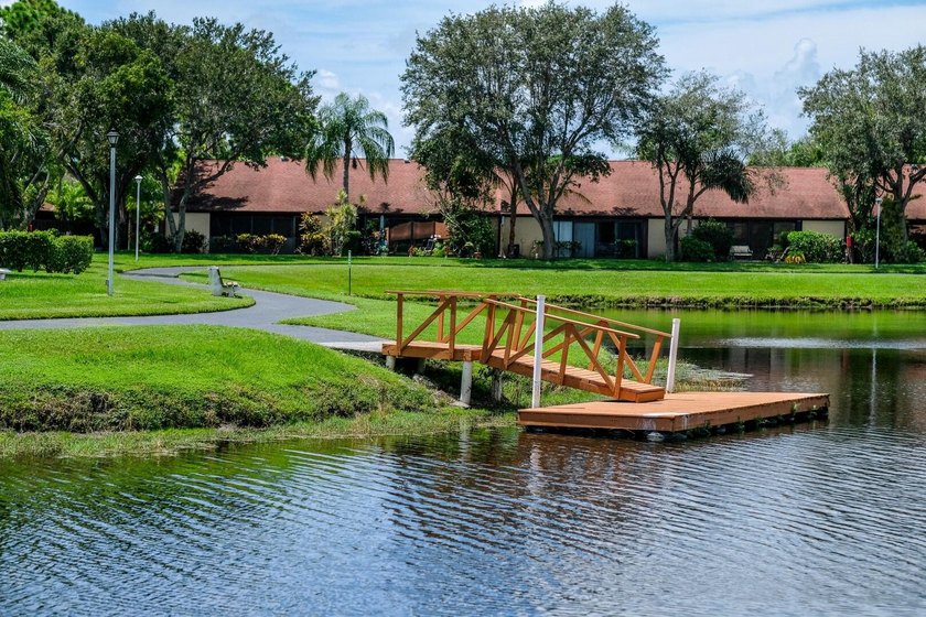 Amazing location on this water front villa. You can walk across - photo 48