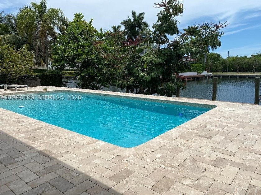This beautiful house sits on an elevated lot in prestigious - photo 32