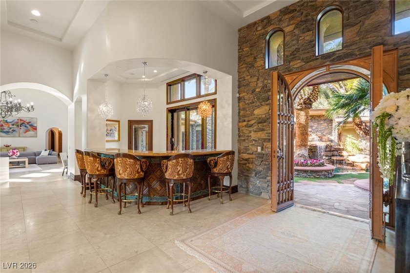 Timeless single-story custom estate with basement, offering 7 - photo 11