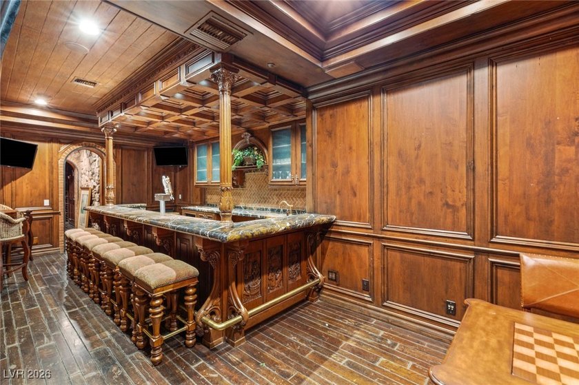Timeless single-story custom estate with basement, offering 7 - photo 22