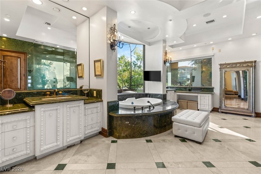 Timeless single-story custom estate with basement, offering 7 - photo 29