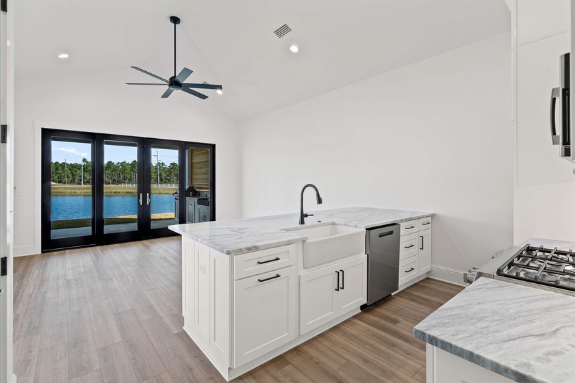 Brand-new Luxury Cottage in the heart of Gulf Shores offering - photo 5