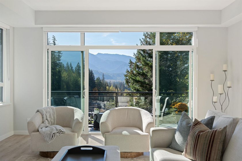 Perched atop the ridge in Squamish's premier community, Highline - photo 5