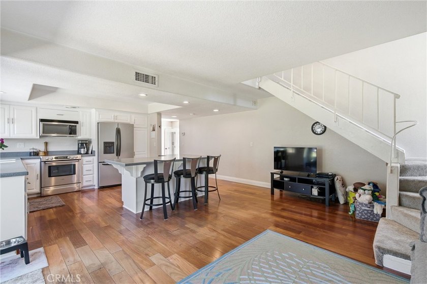 Welcome to the unique and coveted Deane Gardens community - photo 18