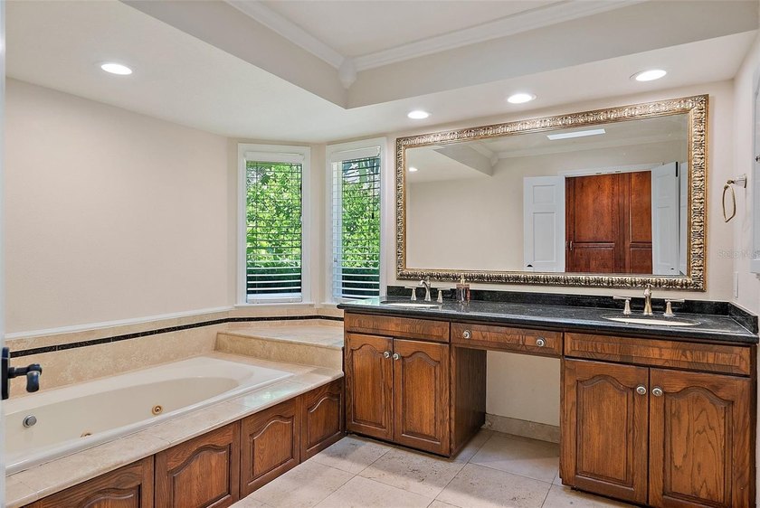 A rare opportunity to own a home in Riverview landings! Located - photo 31
