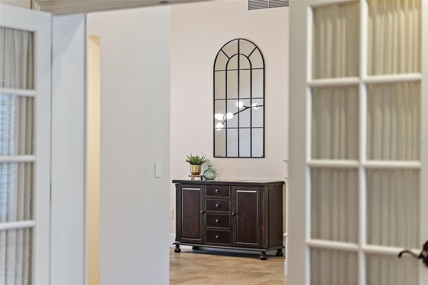 A rare opportunity to own a home in Riverview landings! Located - photo 38