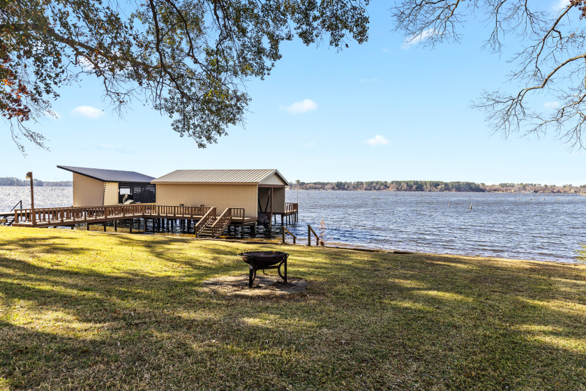 $106K PRICE IMPROVEMENTNE 21 Lake Cherokee - Great view! SOLD - photo 24