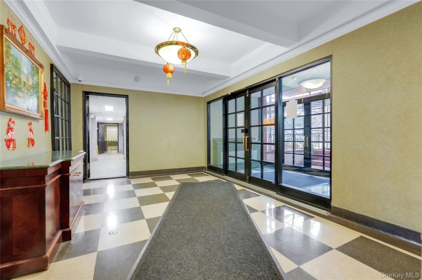 North Flushing Co-op for Sale - Fully Renovated 1 Bedroom, 1 - photo 17