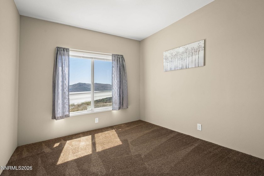 Enjoy the perfect blend of space, comfort, and panoramic Nevada - photo 22