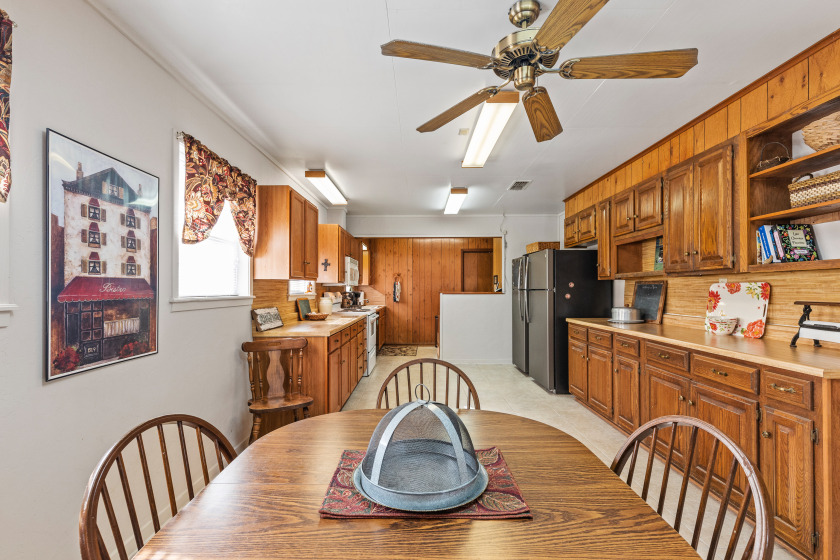 $106K PRICE IMPROVEMENTNE 21 Lake Cherokee - Great view! SOLD - photo 13