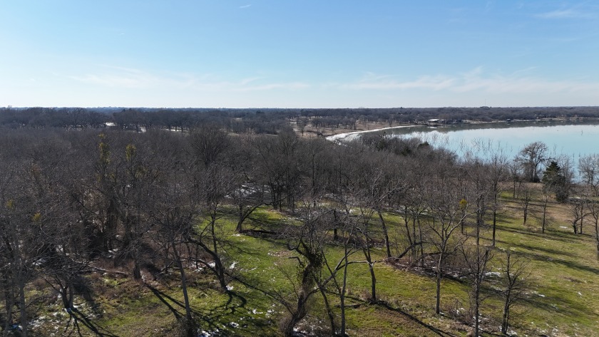 1+ Acre in subdivision on Richland Chambers Lake - photo 8