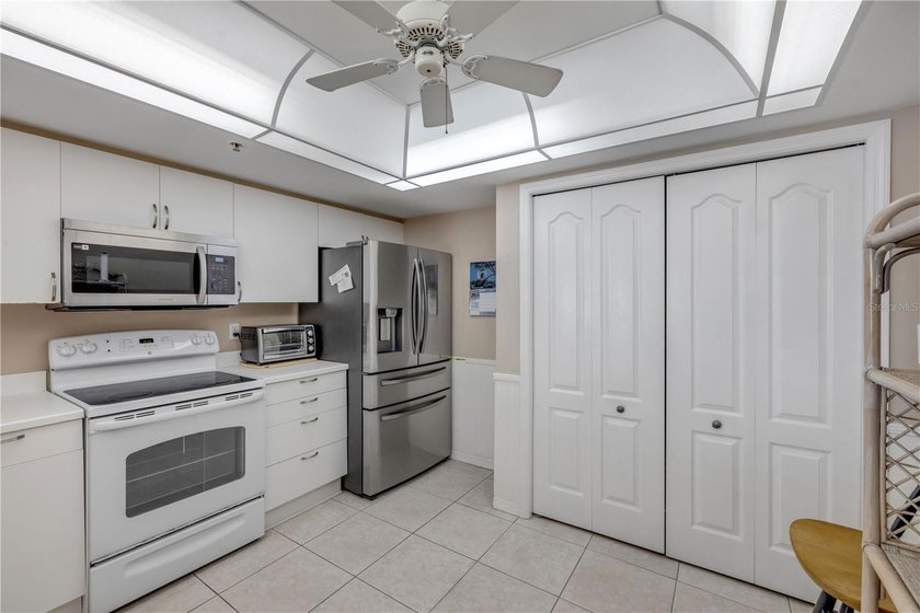 Virtually Staged. LOOK NO FURTHER, this is where your coastal - photo 20