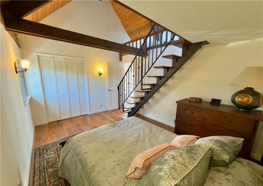 Welcome to Herringbone Hall, a beautiful North Laguna Beach home - photo 38