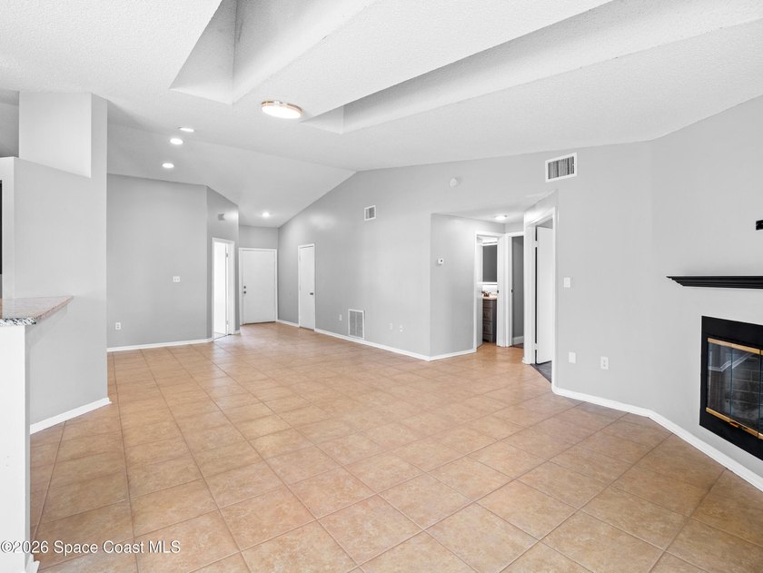 Welcome to this move-in-ready home, with a BRAND NEW ROOF! - photo 9