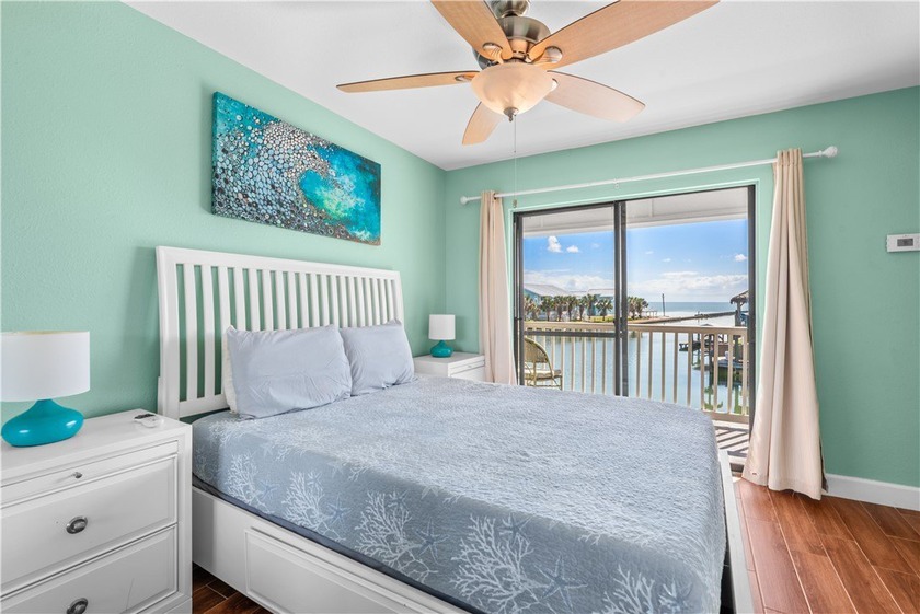 Wake up to sparkling water views and gulf breezes in this - photo 12