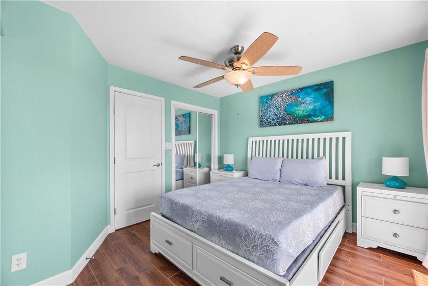 Wake up to sparkling water views and gulf breezes in this - photo 13