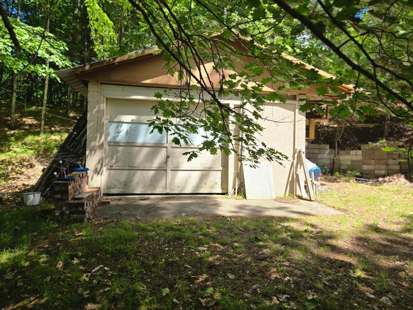Northwoods home with western exposure and 100' of sand frontage - photo 31