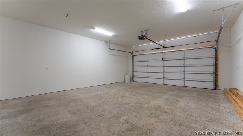 Brand-new, never-lived-in villa located at the 1MM in the - photo 35