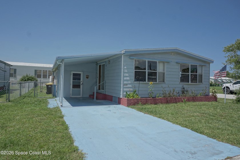 Own your own land, pay no lot fees, and choose whether you want - photo 2