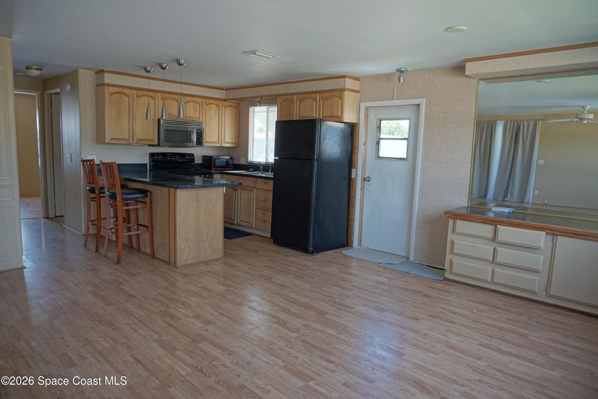 Own your own land, pay no lot fees, and choose whether you want - photo 8