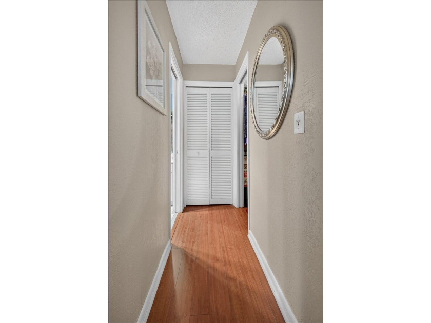 Welcome to this charming 2-bedroom, 2-bathroom condominium in - photo 20