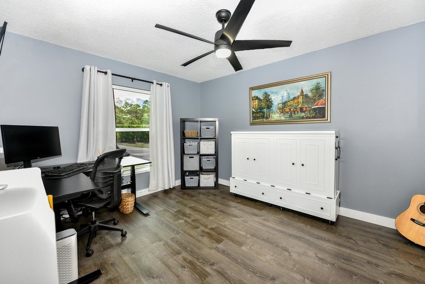 Fully upgraded Jupiter Farms retreat on 1.09 acres with NO HOA - photo 14
