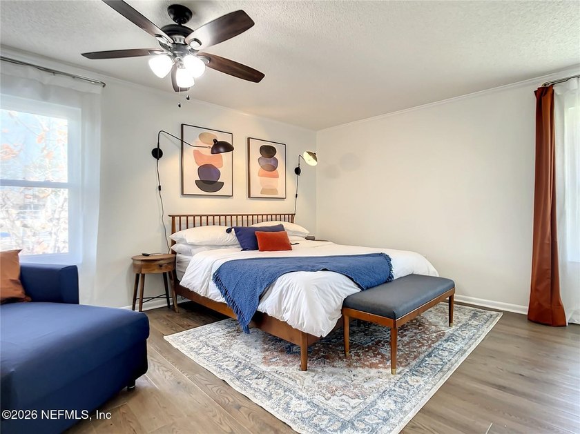 Rare opportunity to acquire a fully operational - photo 32