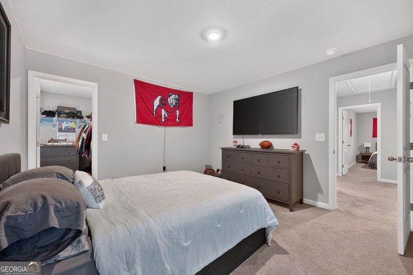 Welcome to Carruth Lake Estates, one of North Forsyth's most - photo 33