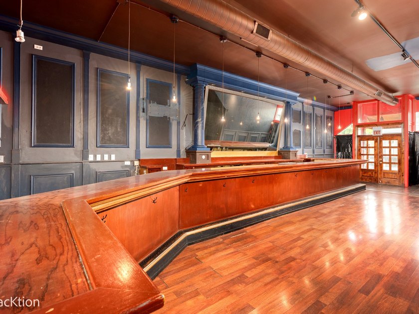 *Exceptional Mixed-Use Investment Opportunity in Lincoln Park* - photo 4