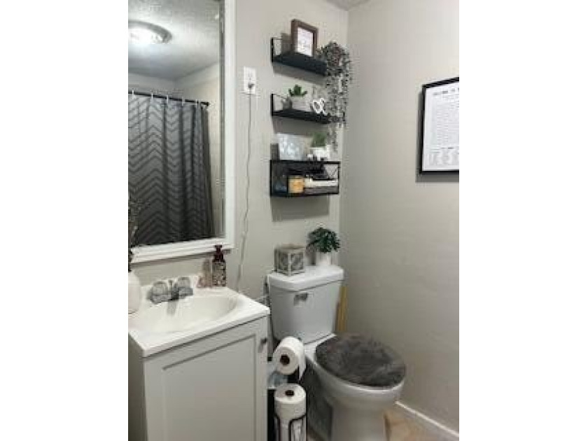 Remodeled in 2023New roof in 2025Great investment property to - photo 11