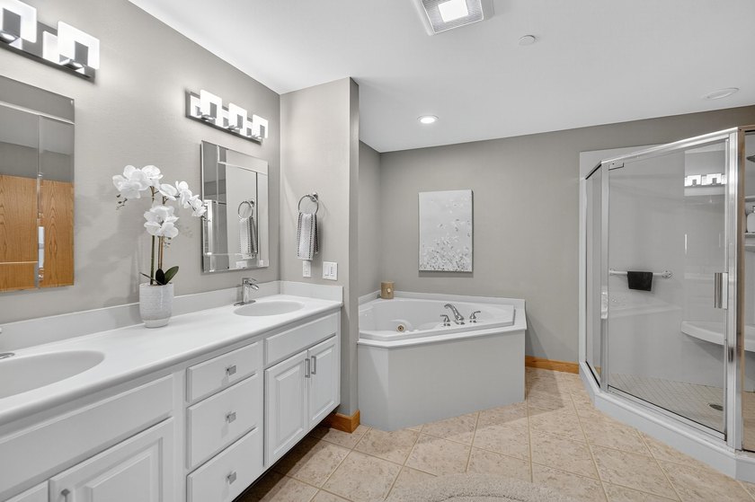 Experience breathtaking 180-degree views of Lake Monona and the - photo 35