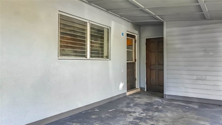 Virtually Staged. Looking for a home that blends comfort - photo 7