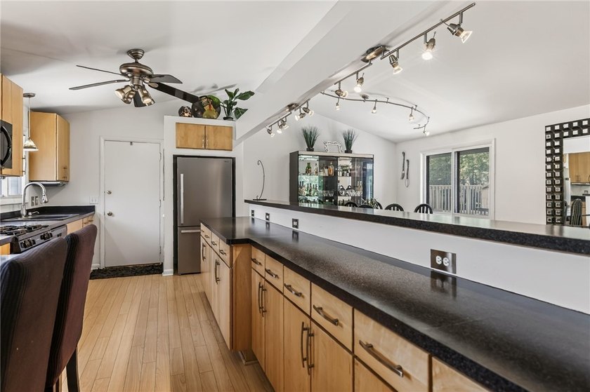 Welcome to 155 Moorland Drive! This beautifully updated - photo 22