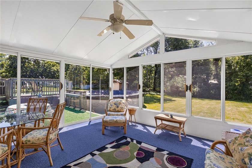 Welcome to 155 Moorland Drive! This beautifully updated - photo 34
