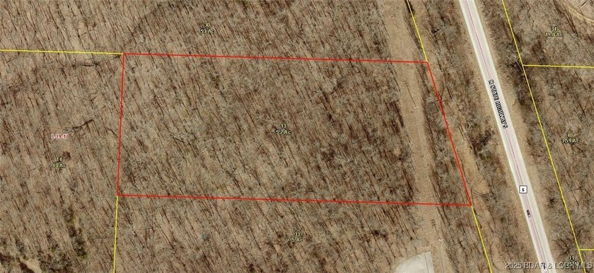 This expansive 5-acre commercial lot boasts exceptional frontage - photo 8