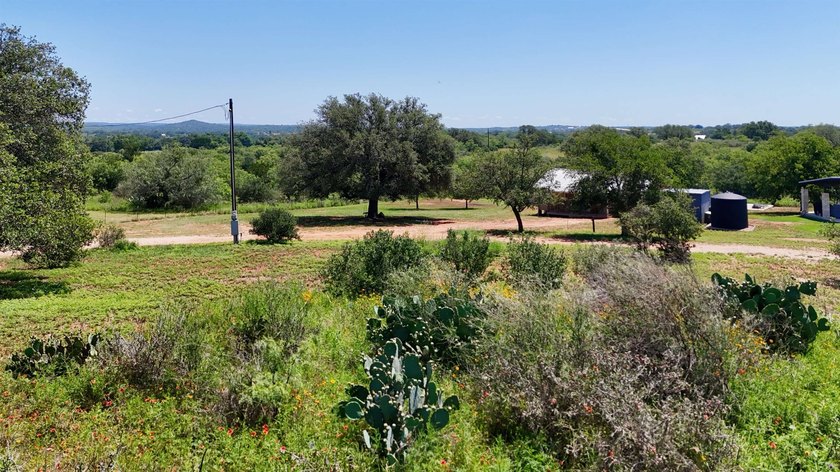 5.92 Acres with large custom home, in-ground pool, guest house - photo 42